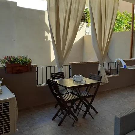 Bed and Breakfast Marzo '51 Villasimius