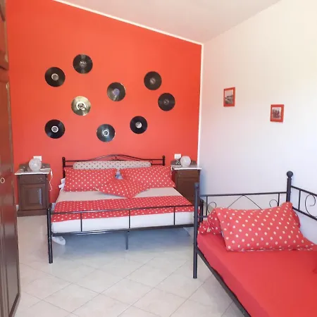 Marzo '51 Bed & Breakfast Villasimius