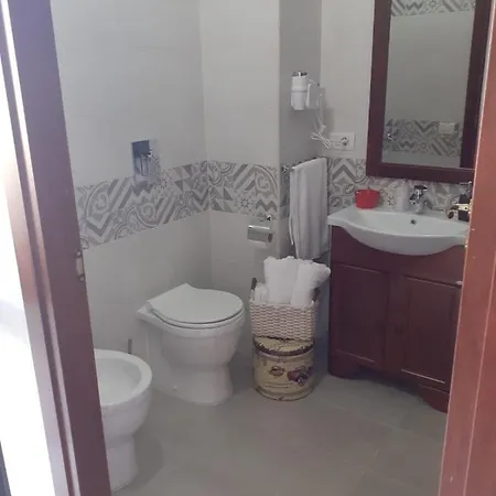 Marzo '51 ベッド・アンド・ブレックファスト 4*